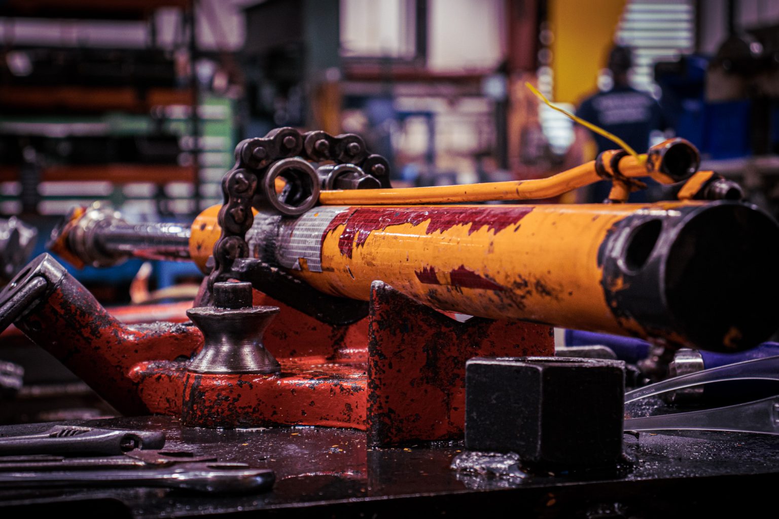 How to Identify and Repair Common Hydraulic Cylinder Failures - Allied ...
